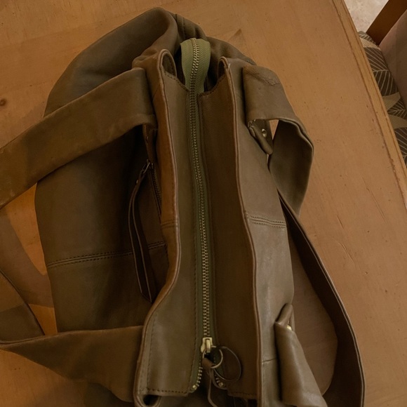 Leather satchel by “Sorial”  light lining inside, brass studs, gorgeous bag! - Picture 5 of 9